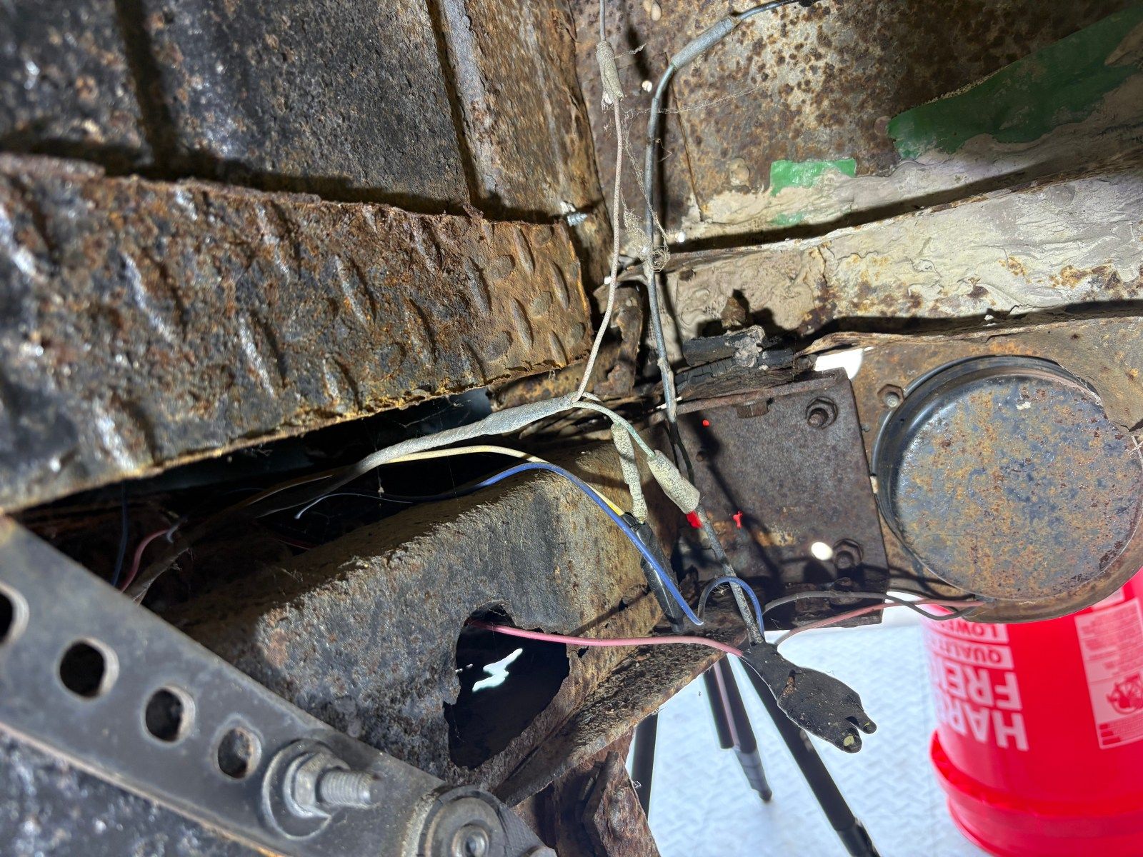 Episode 22: Removing the Body Mounts
