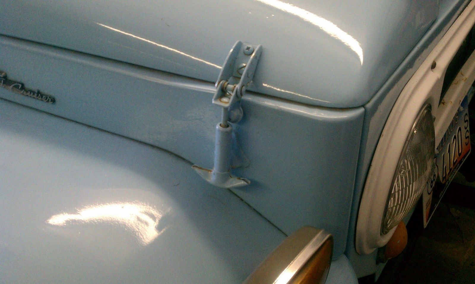 New Hood Hooks for the Cruiser
